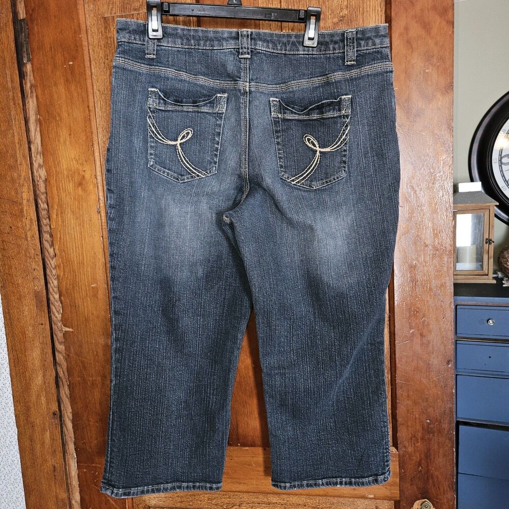 LA Blues Jeans Women's 18w Blue‎ Medium Wash Cropped Wide Leg Jeans